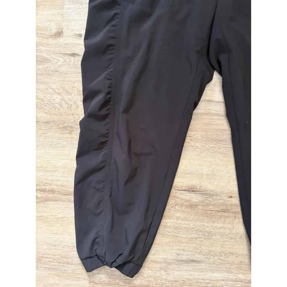 Athleta Cropped Joggers